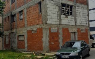 Teren de vânzare în Vitan, 100 m pe nivel, 2 etaje construite cu placă turnată - Poză 1