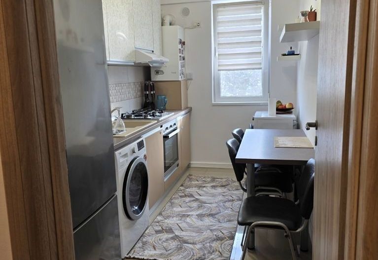 Apartament 2 Camere 3 Parcari - Poză 8