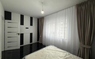 Apartament de vânzare 2 camere decomandate, mobilat și utilat - Poză 5