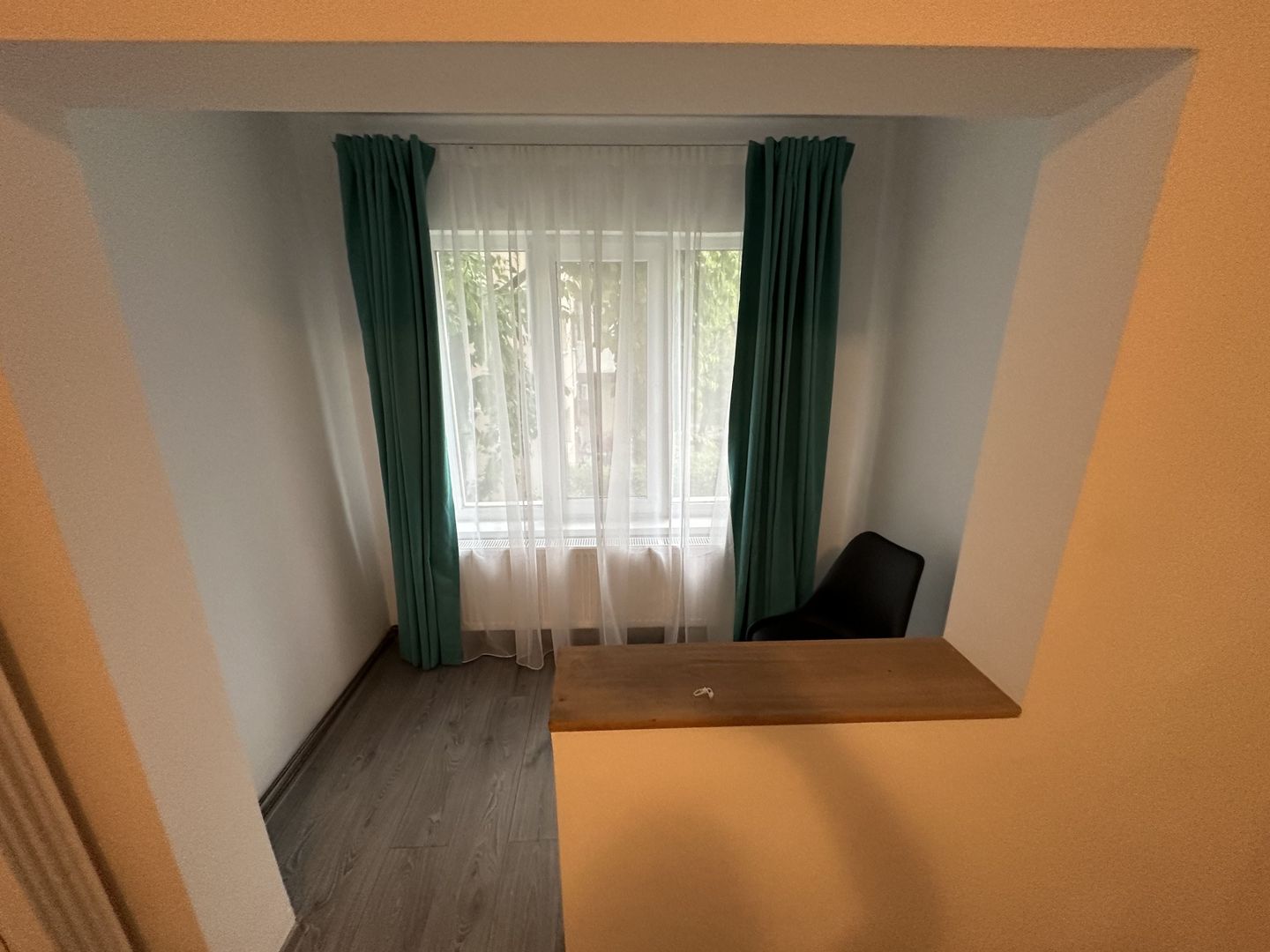 Apartament 3 camere  renovat in zona Lipovei - Poză 16