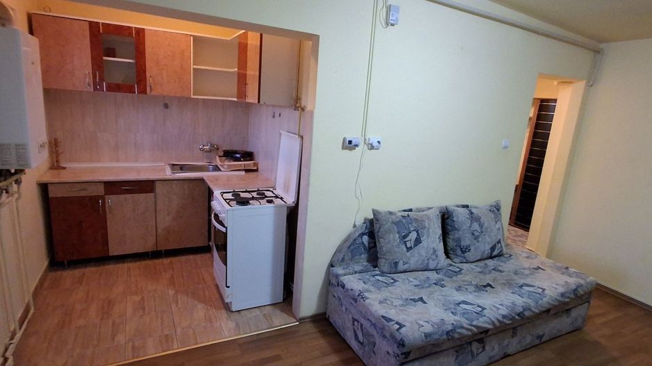 BRASADAS vinde ap 3 cam in Micro 14 etaj 4/4 mobilat utilat. - Poză 2