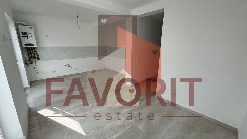 Finisaje la alegere. Vatra veche a satului. La asfalt - Poză 1