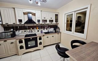 Casă tip înșiruit, 4 camere, Cetate, mobilată, utilată, 232 mp teren - Poză 6