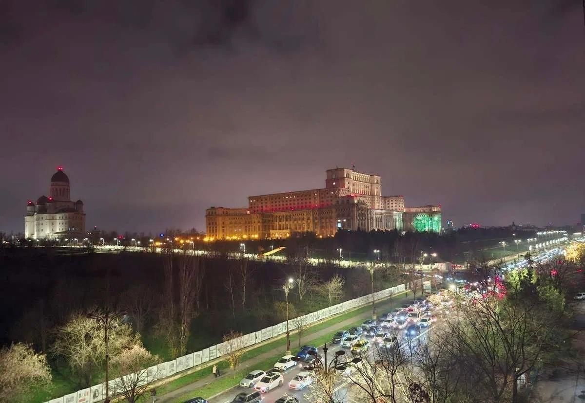 AP. 2 CAMERE PARCUL CAROL, PARCARE, BUCATARIE INCHISA, METROU 15 MIN - Poză 9