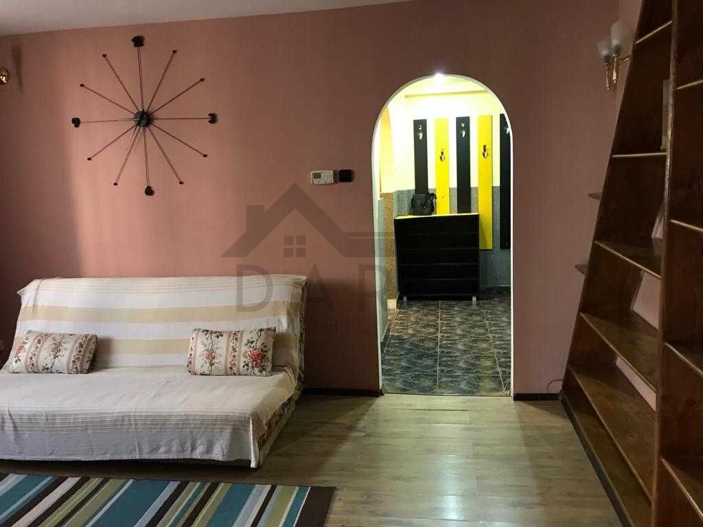 De vanzare apartament 2 camere - Poză 1