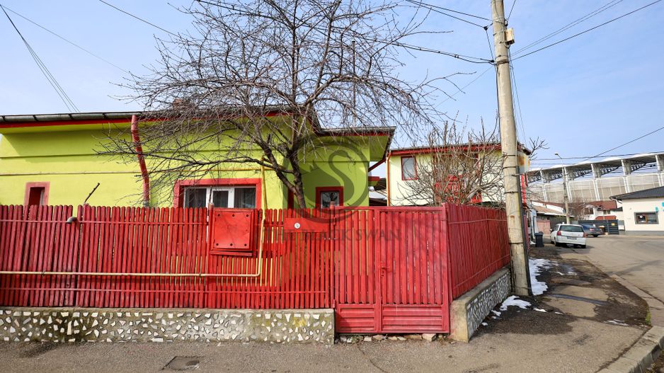 Casă 4 camere de vânzare | Anexa și Garaj | Zona Centrala Ploiesti - Poză 1