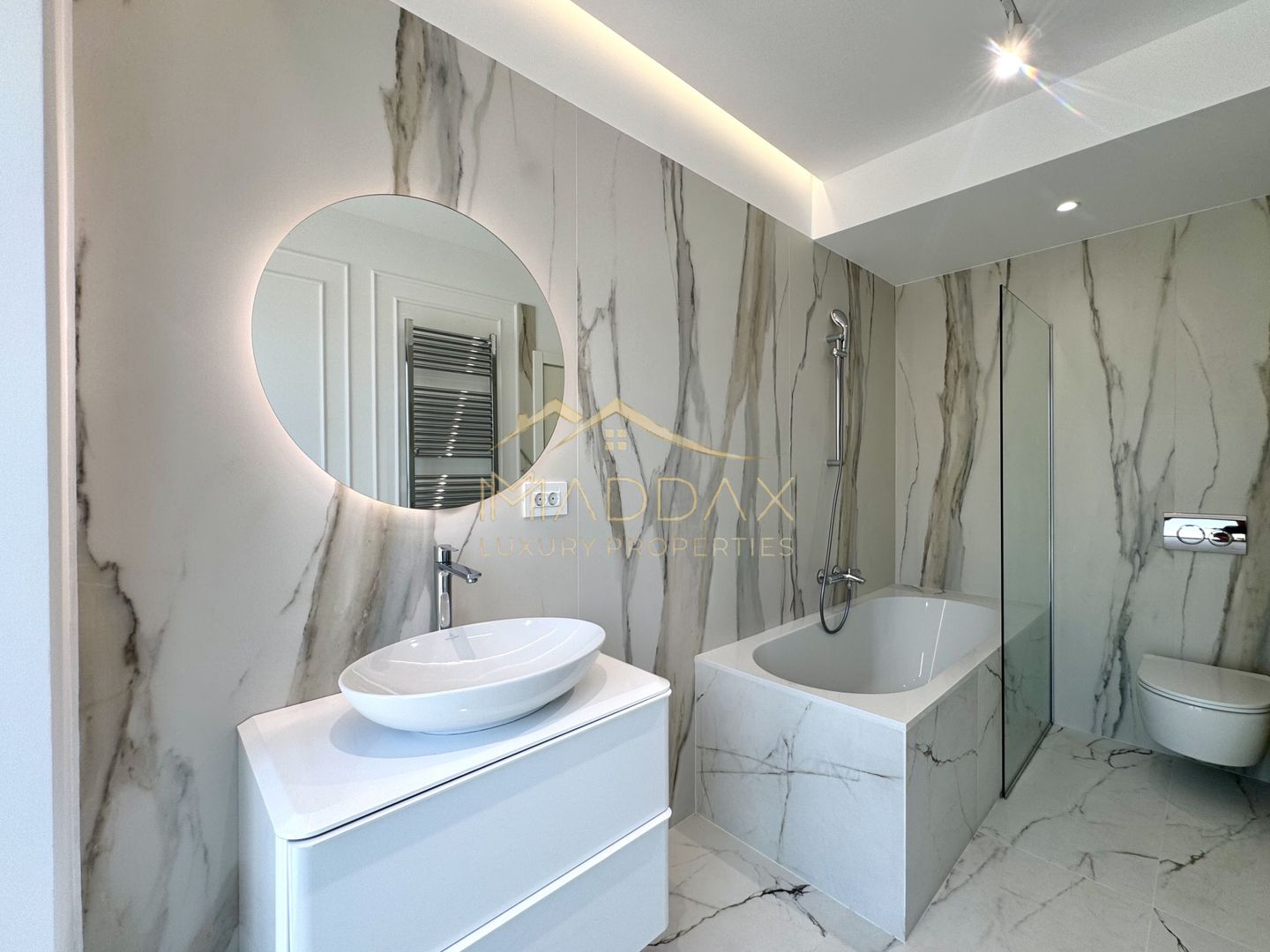 Vila cu 6 camere *575mp* / 2 locuri parcare // Pipera- Iancu Nicolae - Poză 29