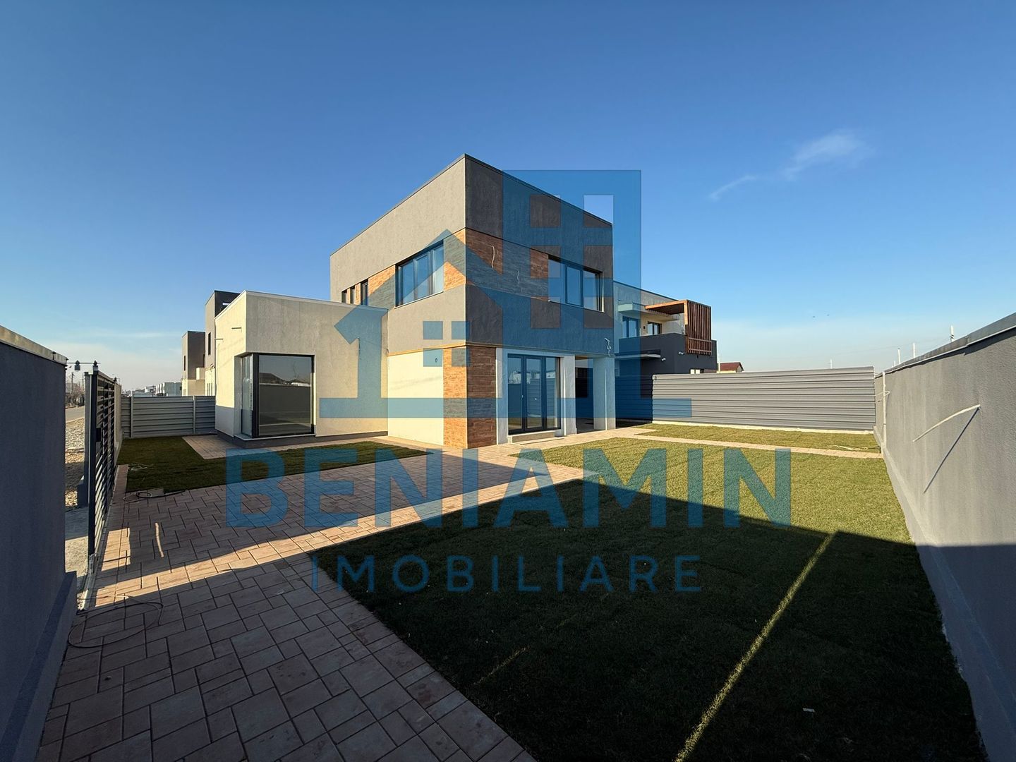 Vila Moderna-Luminoasa-Spatioasa-Eleganta-Utilitati-Selgros - Poză 8