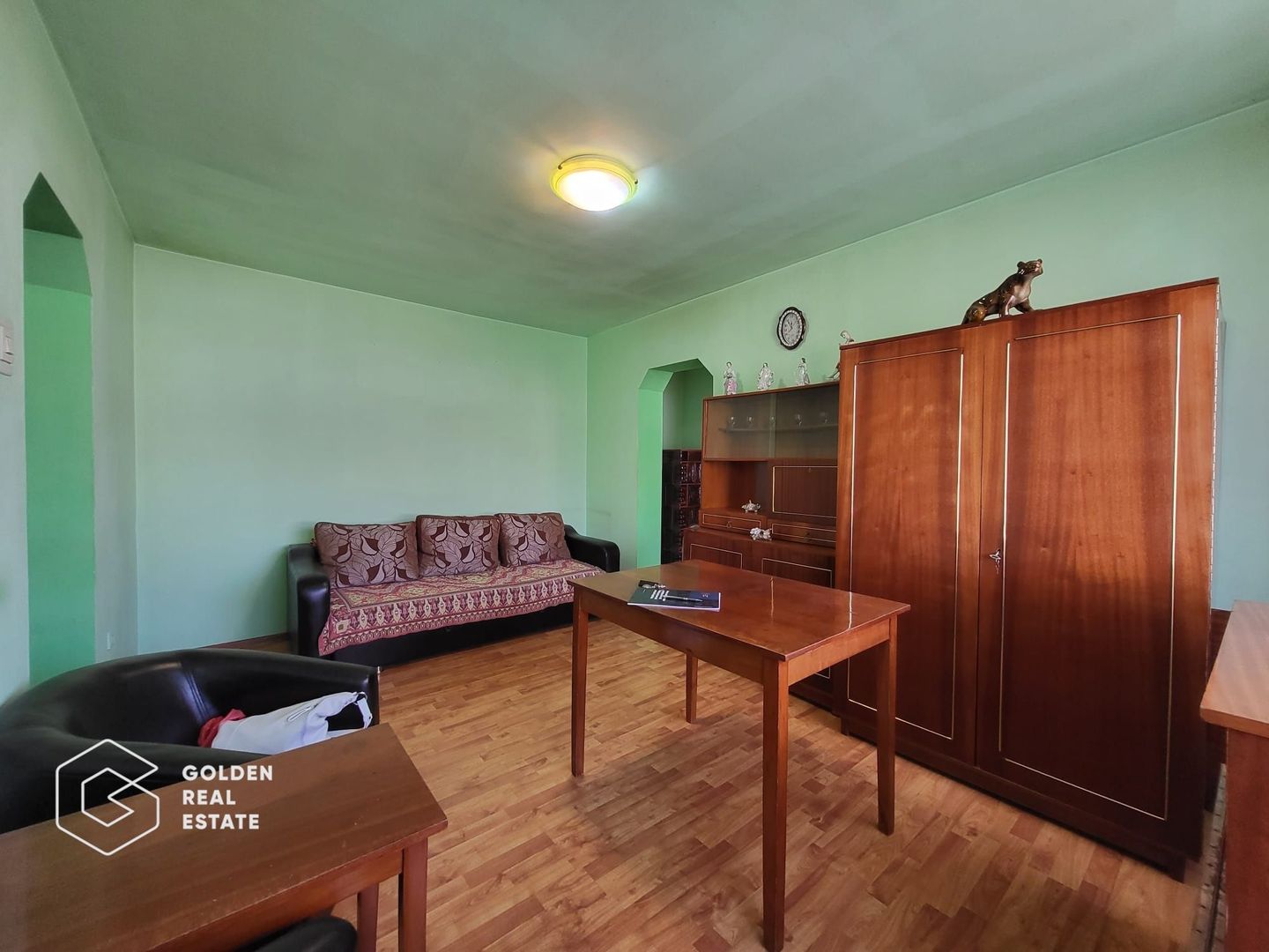 Apartament 3 camere, oras Lipova - Poză 3