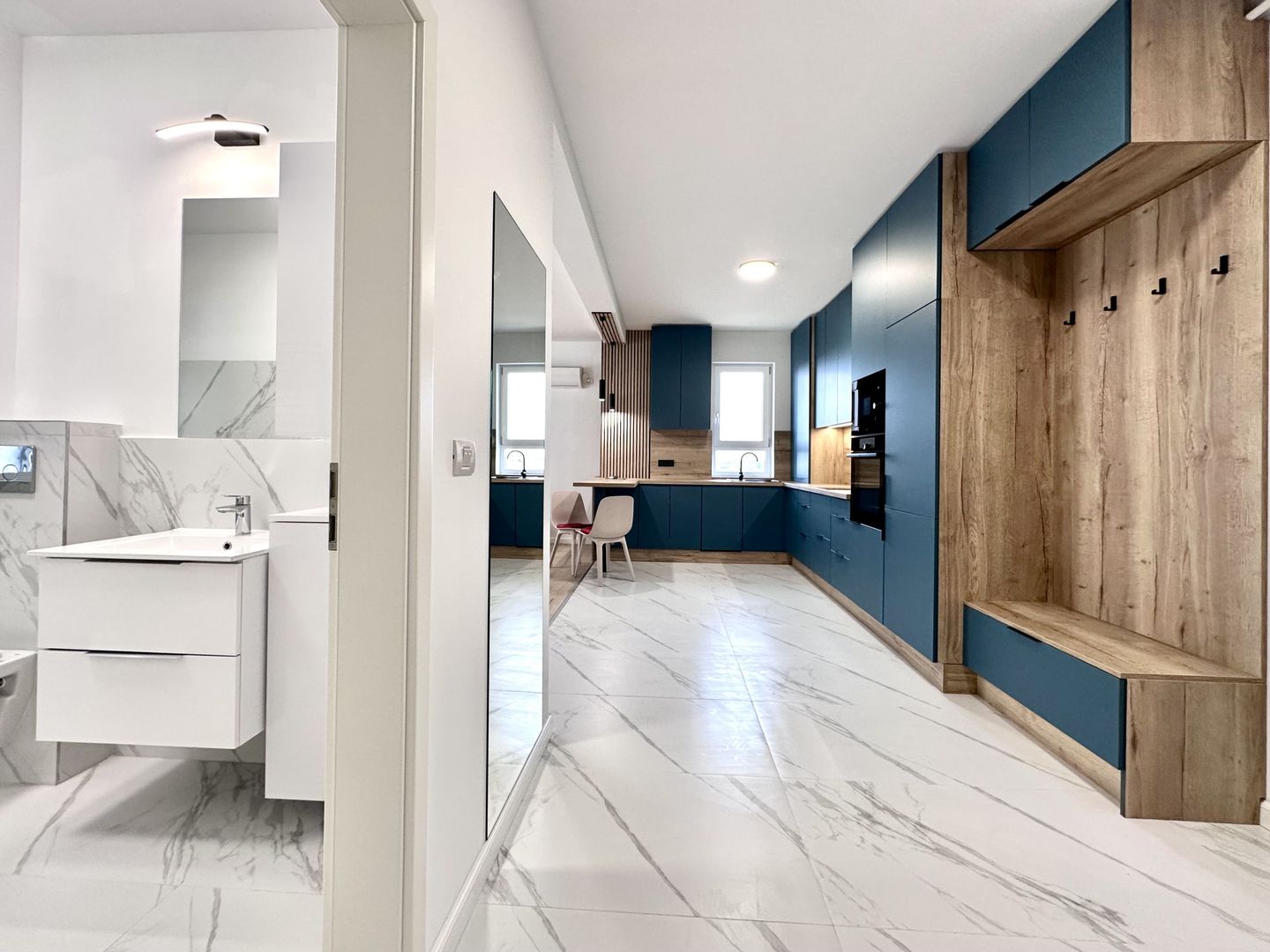 Apartament cu 2 camere, primitor, pet friendly, Mureș-Profi Dumbrăvița - Poză 10