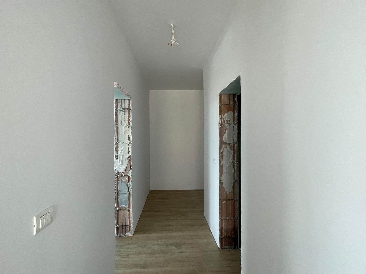 Apartament 2 camere 58mp + balcon 5mp - 73.900€ - Mosnita - Poză 5