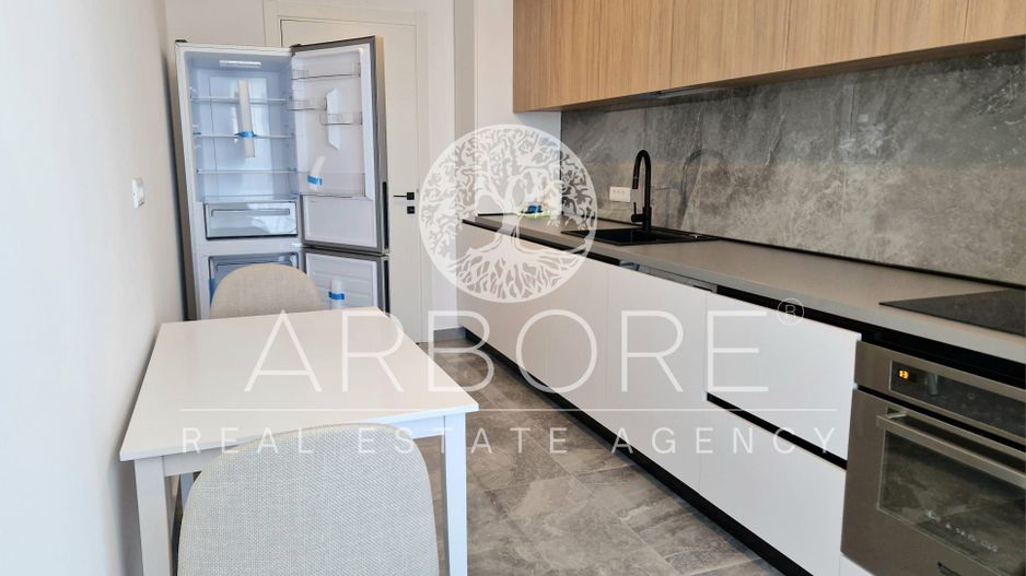 Apartament de lux cu terasa, complet utilat - Poză 6