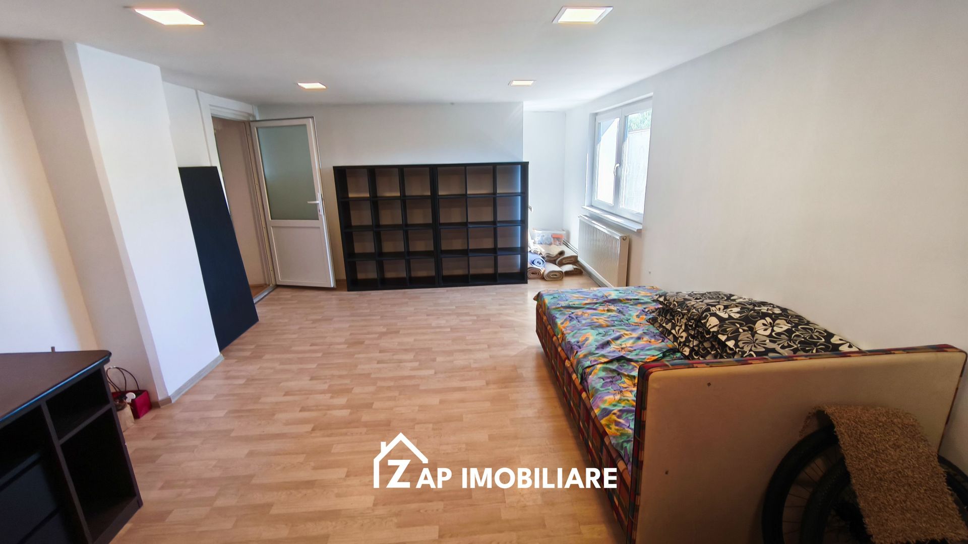 Spațiu 90 mp etaj 1 - Central - open space - Poză 2