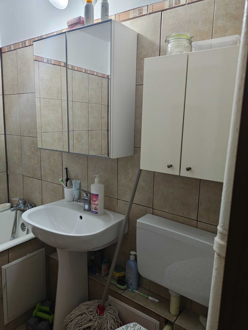 Vânzare apartament 2 camere Titan- aproape Auchan, bloc 1980, boxa - Poză 6