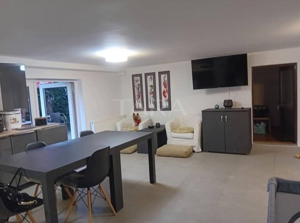 Apartament 3 camere, zona Câmpului, 80 mp, grădină și parcare proprie. - Poză 3