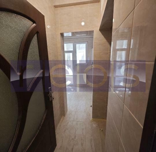 VANZARE APARTAMENT 3 CAMERE RENOVAT DECOMANDAT CENTRALA PROPRIE PIATA ROMANA - Poză 11