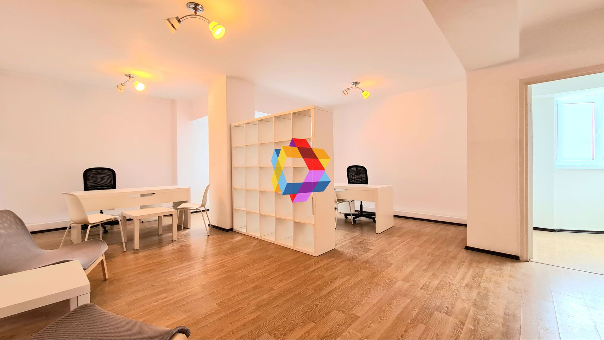 Spatiu birouri de vânzare Brasov - 60 mp  # spatii-comerciale-brasov.ro - Poză 1