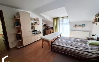 Casa tip duplex cu 6 camere, zona Republicii - Poză 20