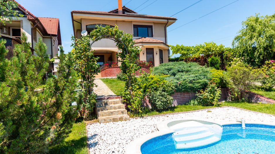 Vila premium de vanzare Balotesti/ piscina/ ponton/ deschidere la lac - Poză 66