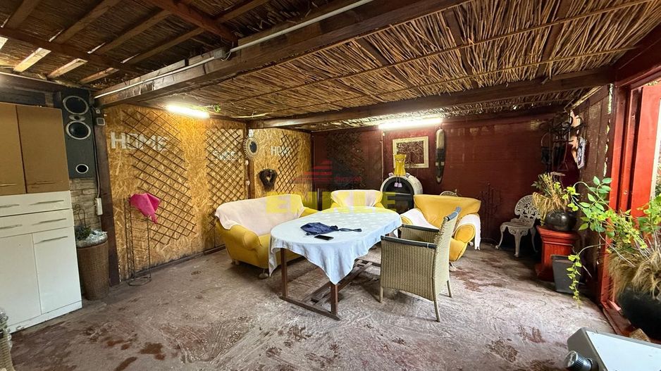 De vanzare apartament + teren generos în apropiere - Poză 15