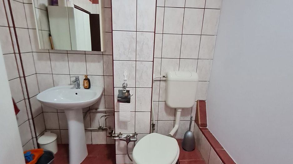 Casa ideală pentru investiție-spațiu comercial/birourii - Poză 17