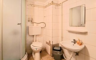 Spatiu comercial de închiriat cu 380 w Brasov - 60 mp # spatii-comerciale-brasov - Poză 7