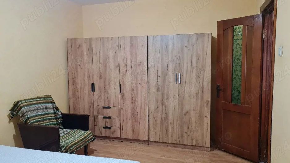 SE VINDE AP 3 CAM - REPER - HOTEL CRISTAL - Poză 2