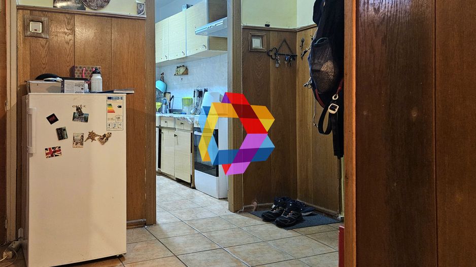 Apartament cu trei camere, zona Racadau 76 mp - Poză 4