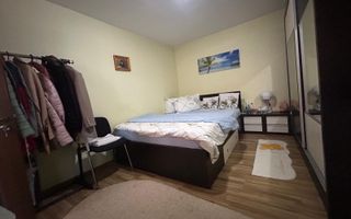 „Vilă cu piscină și teren 1.400 mp în zona Mal, Onești - Poză 6