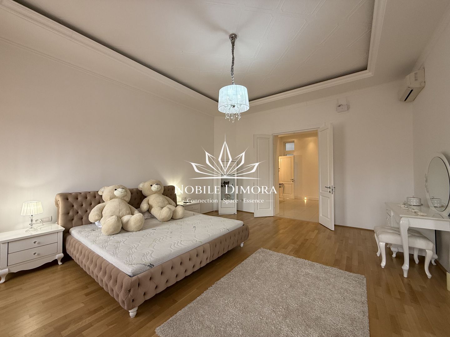 Apartament istoric de lux cu 3 camere de 130mp langa Prefectura - Bastion - Poză 8