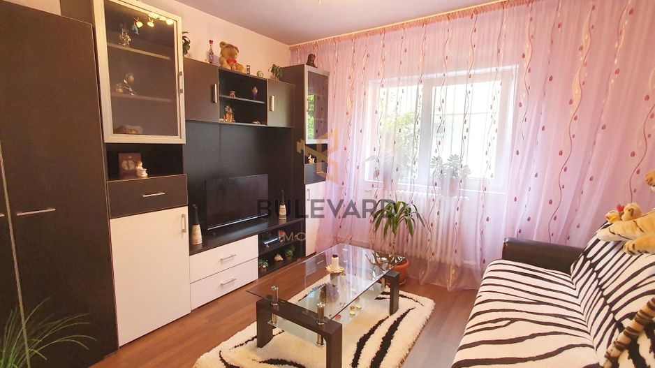 Comision 0! Apartament cu 3 camere pe strada Plopilor! - Poză 1