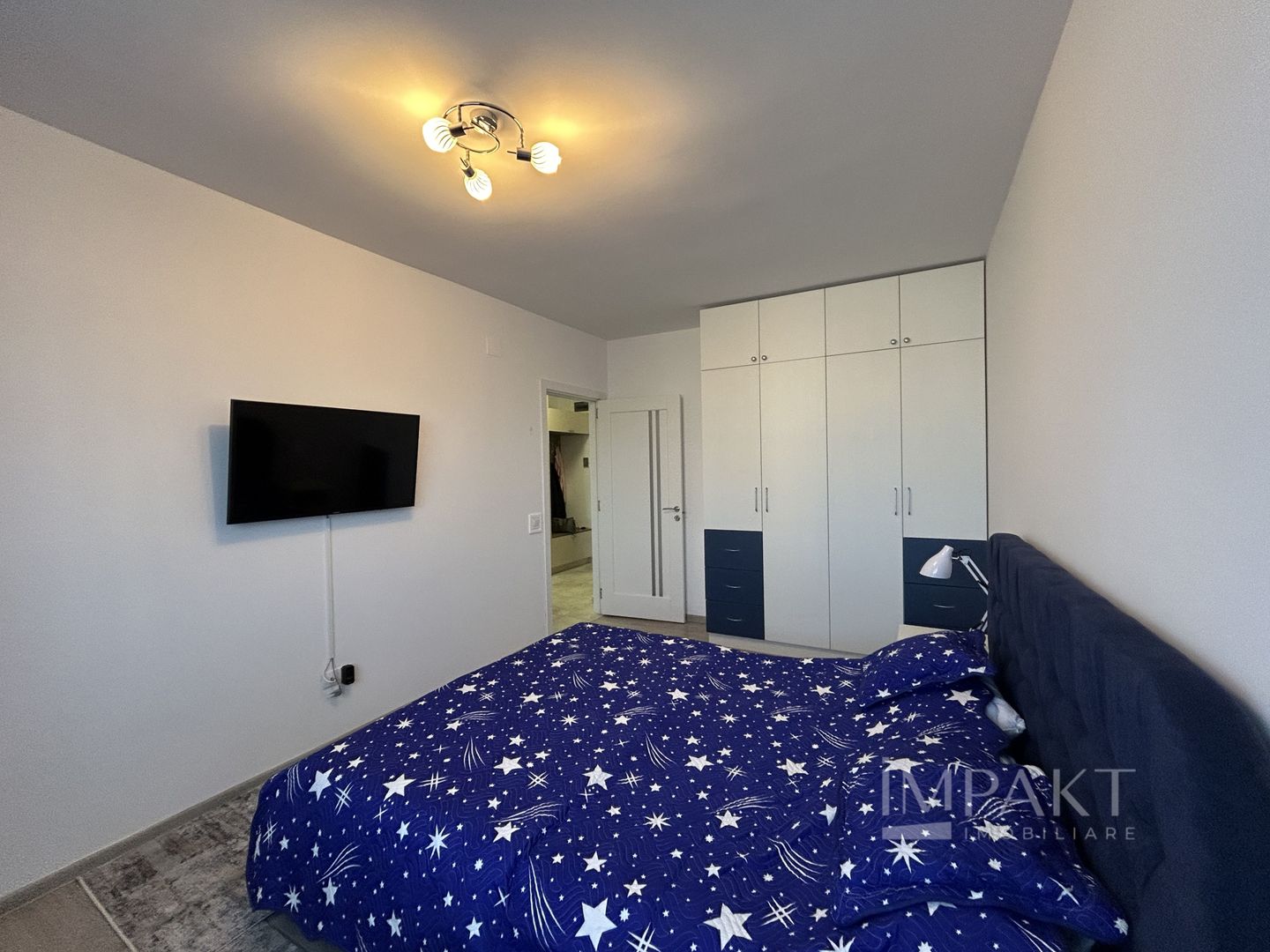 Vanzare apartament bloc nou, etaj intermediar, Piata 1 Mai! - Poză 6