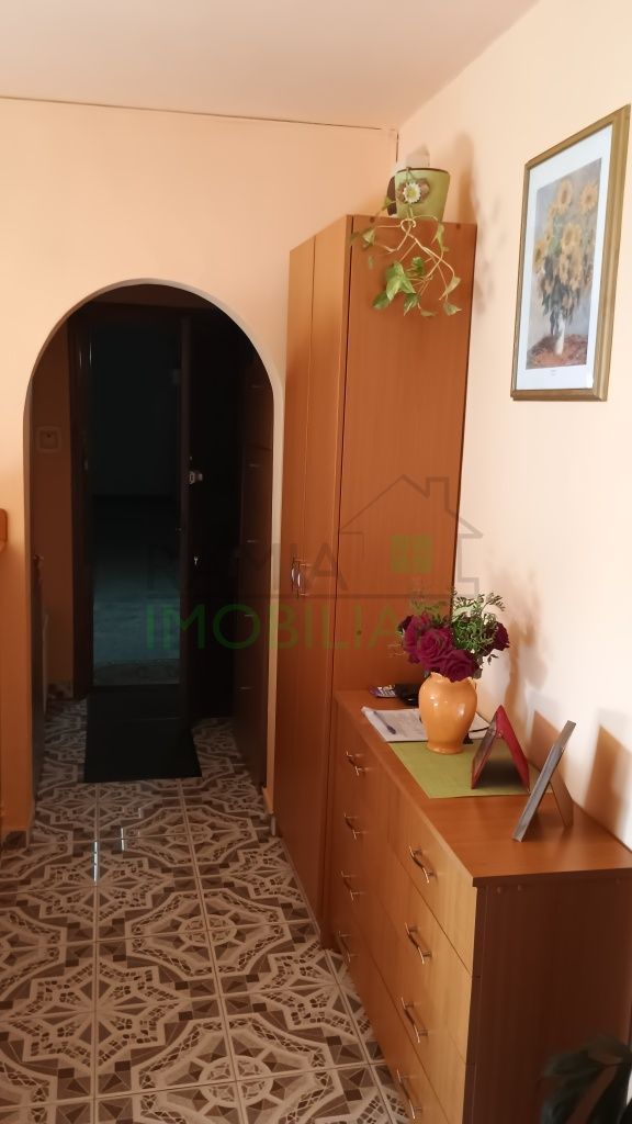 Apartament spațios cu 3 camere, 78 mp, 2 băi și 2 balcoane – Vlahuta - Poză 4
