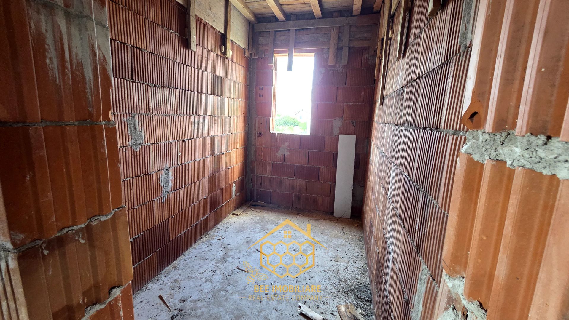 Casa P+1 pe strada Stegan Cel Mare - Carcea - Toate Utilitatile - Poză 11