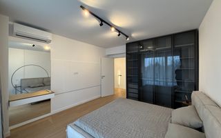 Vila urbana cu gradina langa parc in Tunari - Poză 25