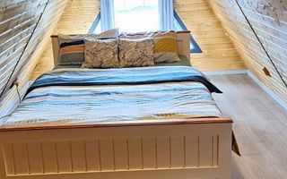 Complex din casa noua si 3 cabane, piscina încalzita 6600 mp teren - Poză 5