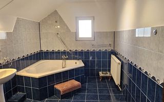 Casă / Vilă cu 8 camere de vânzare în Manastur, Cluj-Napoca - Poză 21