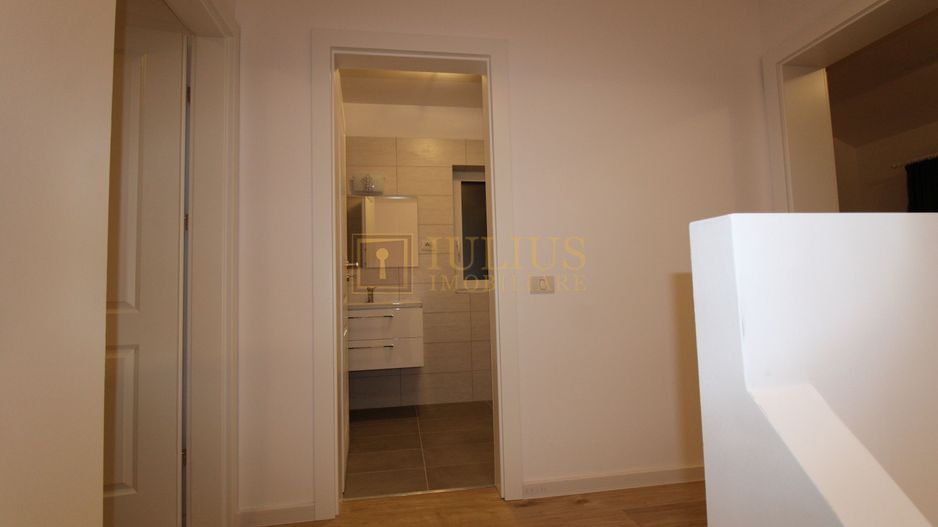 Casa parter + etaj, 3 camere 2 bai terasa gradina gazon prima inchiriere - Poză 12