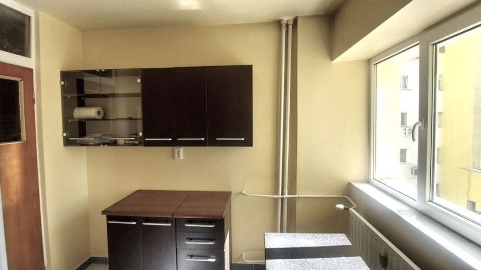 Vand apartament 4 camere situat la 10 min de Piata Unirii - Poză 14