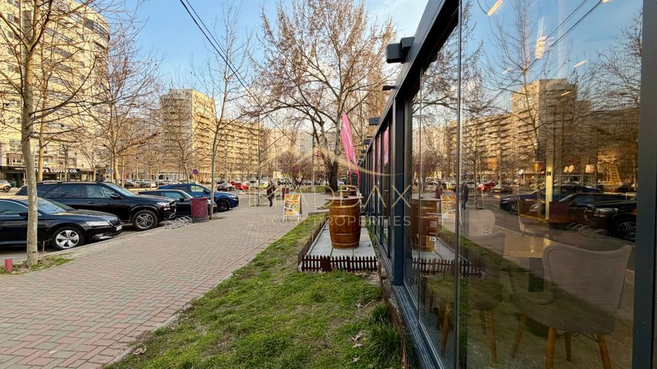Spatiu Comercial  *731mp* / VAD stradal 31m / 19 locuri de parcare // Unirii - Poză 6