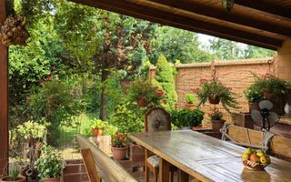 BRASADAS vinde casa cu 7 camere si teren 1100mp in zona Burdea. - Poză 18