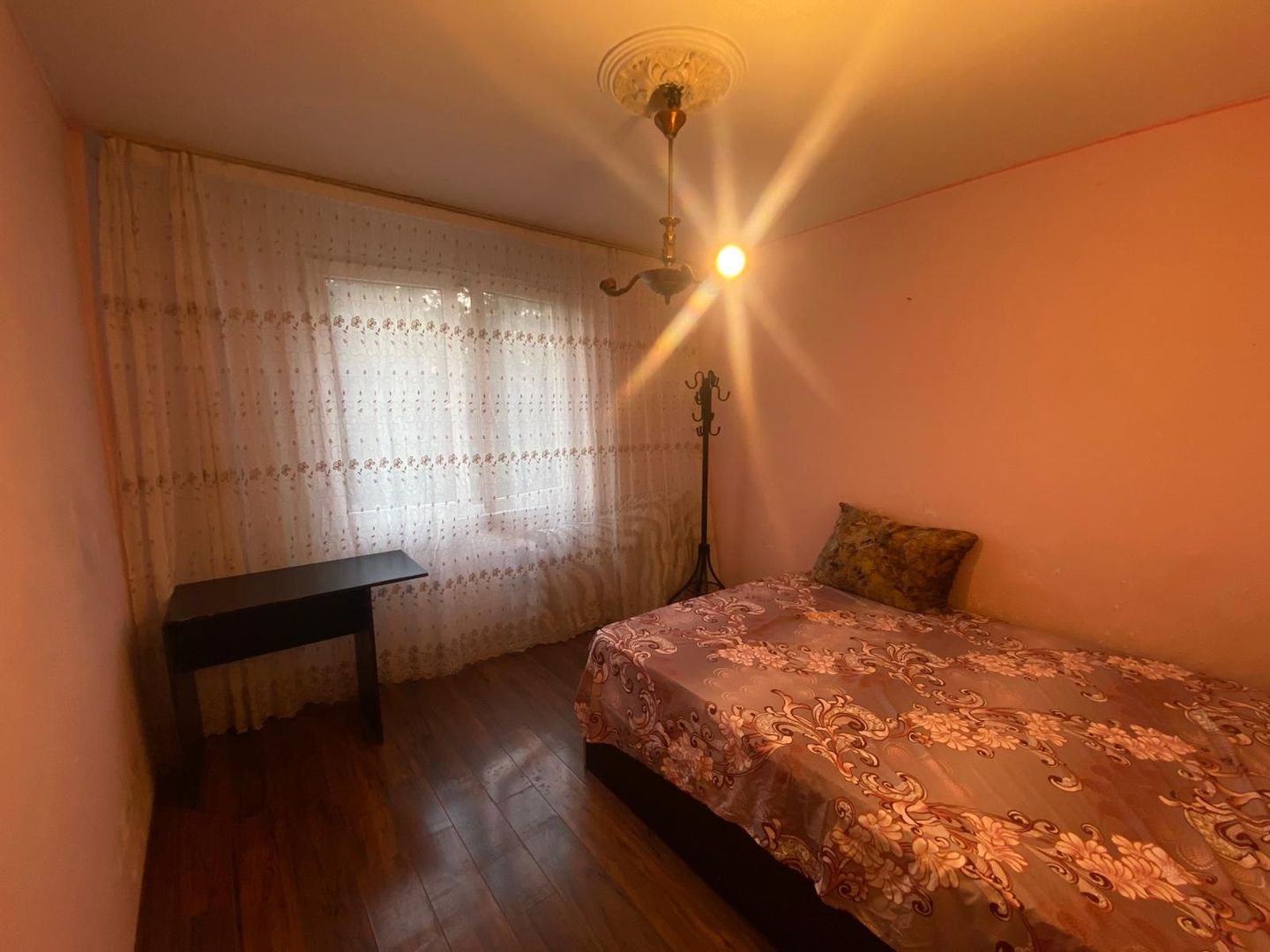 3 camere decomandat  Parcul Drumul Taberei - Poză 11