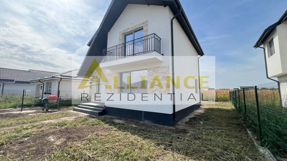 Vila de vanzare-4 camere-2 bai-Teren 350 MP - Poză 2