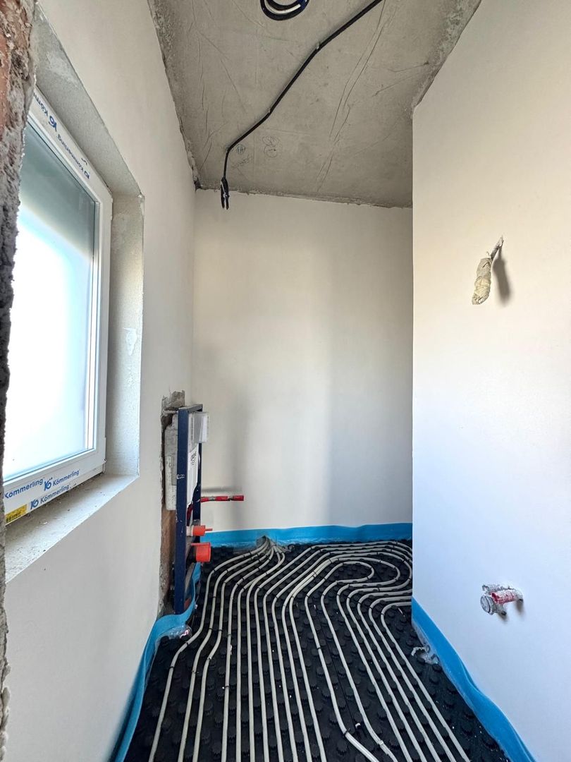 Duplex pe parter - 3 camere - teren generos -  Sacalaz - Poză 5