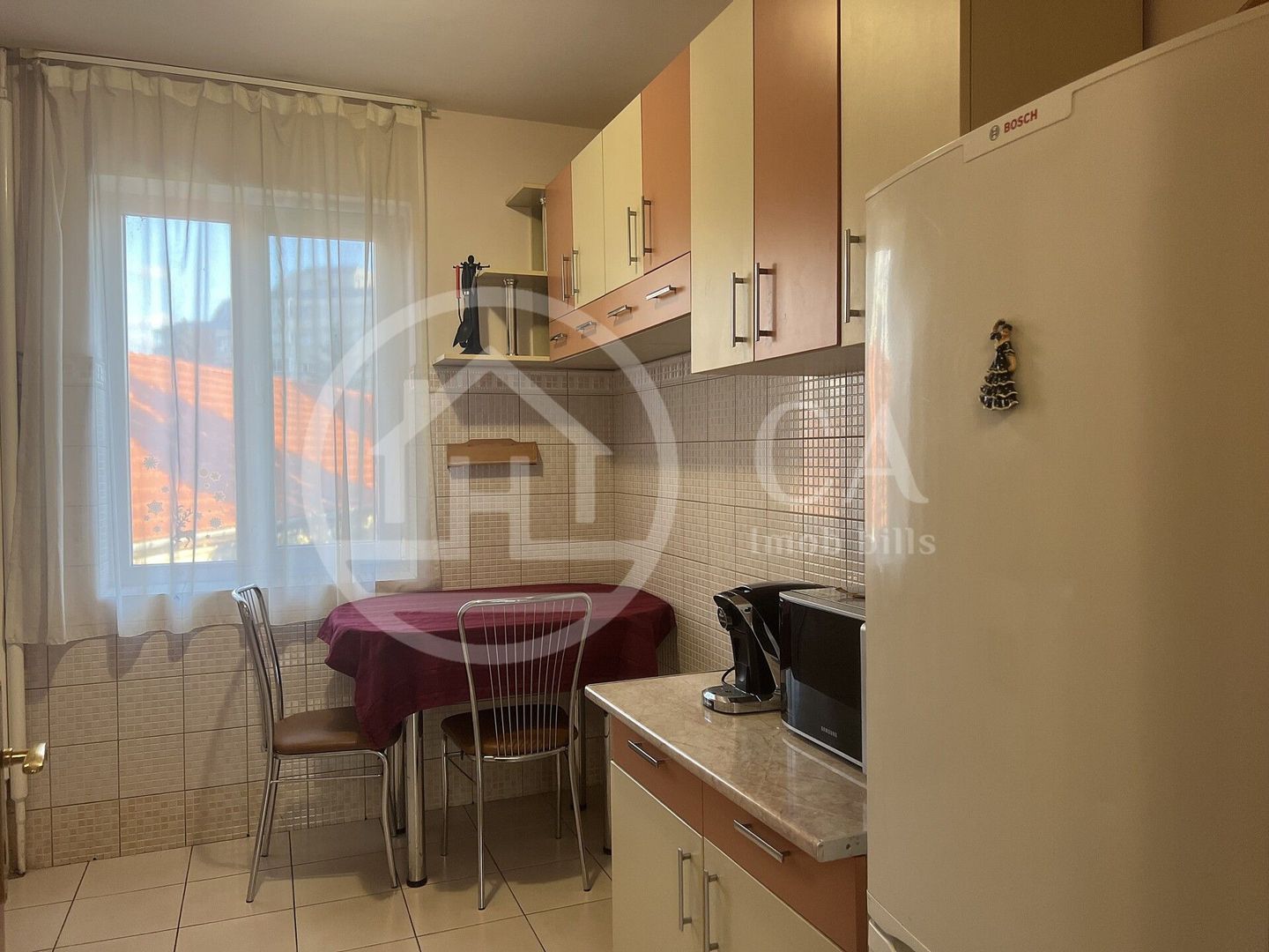 Apartament cu 3 camere de inchiriat zona Ultracentrala Oradea - Poză 11