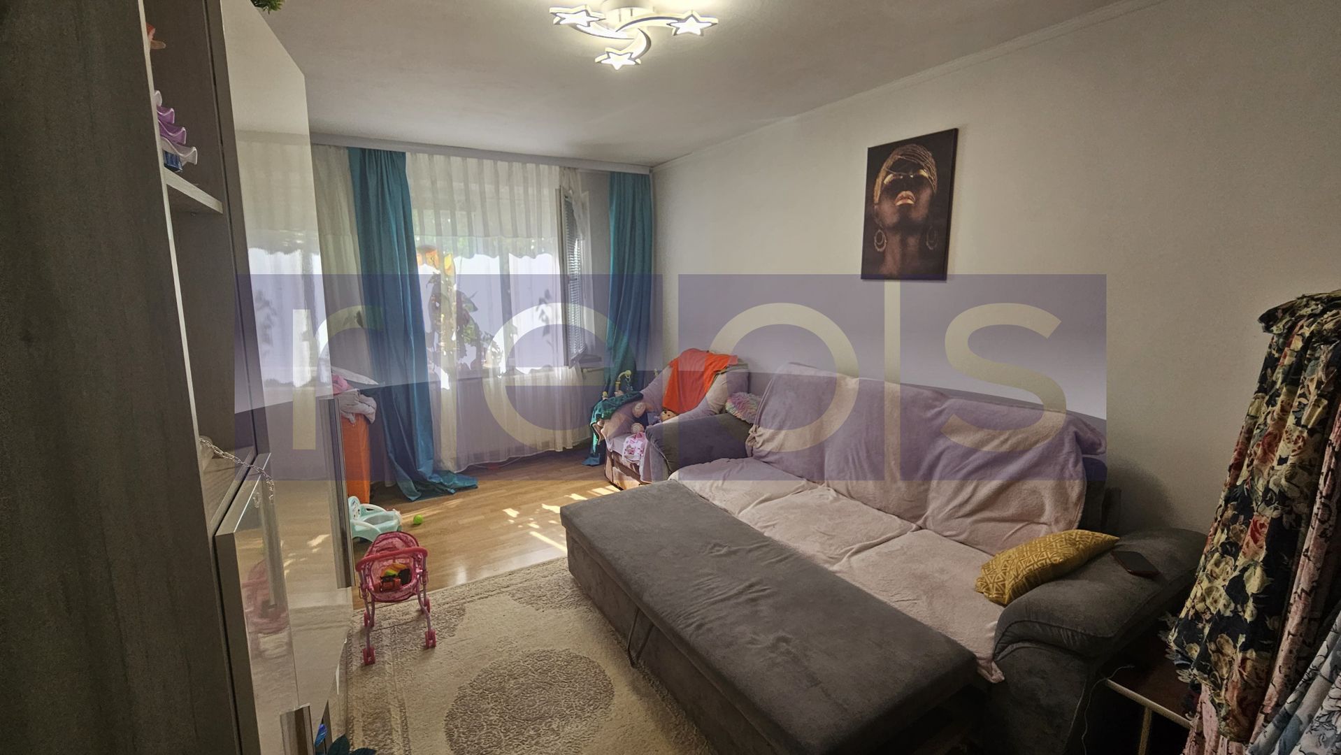 DE VANZARE AP 3 CAMERE 67MP SEBASTIAN MALL VULCAN| DECOMANDAT |PARCARE - Poză 1