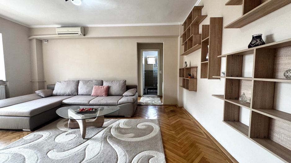 Apartament 2 camere, spațios,  în inima Timișoarei -  Piața Victoriei - Poză 2