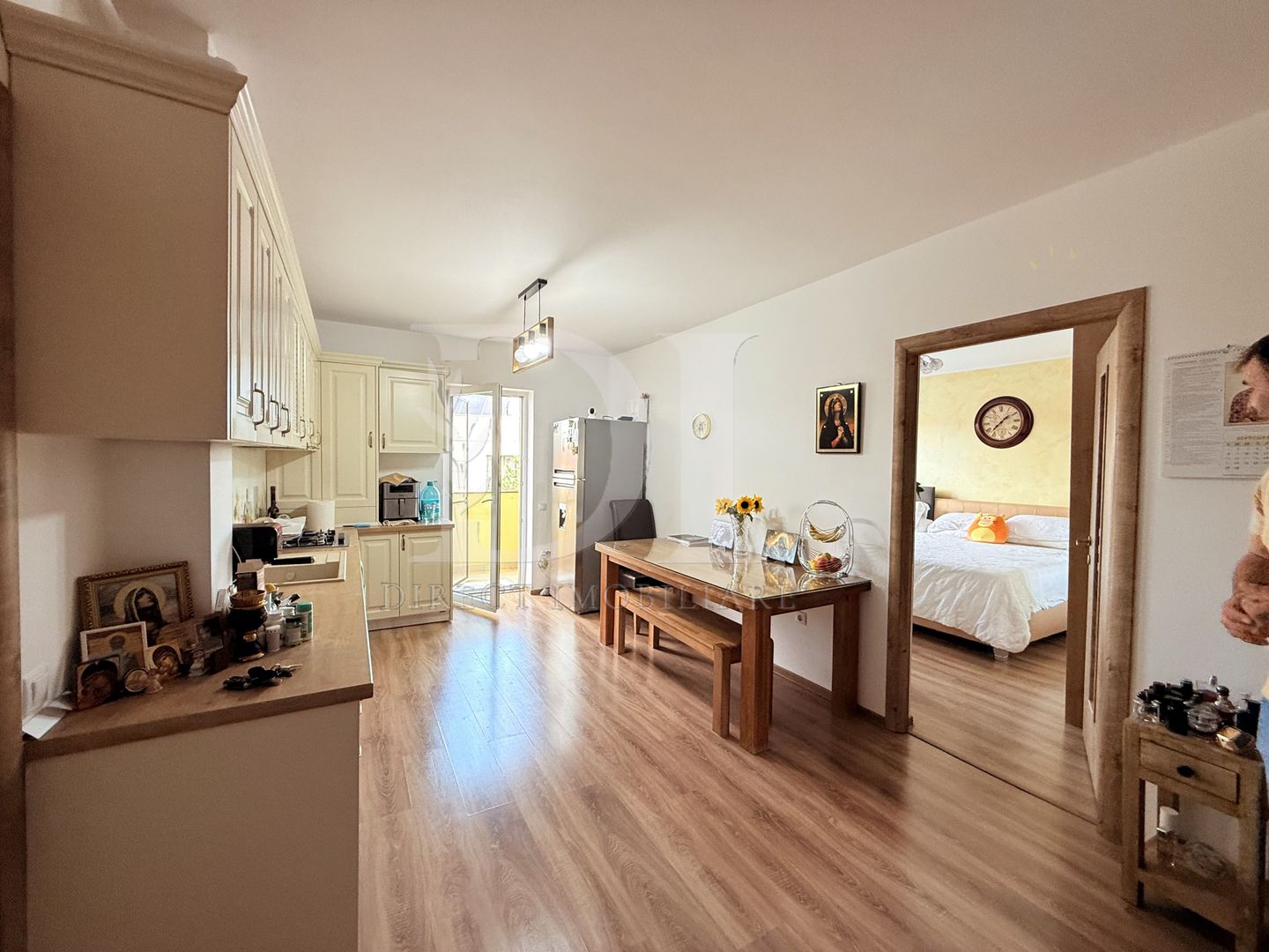 Apartament la cheie / etaj intermediar / Zona Florilor - Poză 4