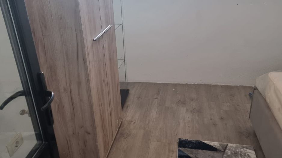 De inchiriat apartament cu 2 camere bloc nou, zona Garii, et. 5, 350 euro - Poză 3