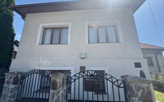 VILA 5 CAMERE, TEREN 4520 MP, LERESTI, ARGES - Poză 1